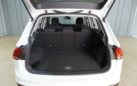 Volkswagen Tiguan II, 2019 год, 1 839 000 рублей, 21 фотография
