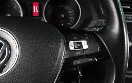 Volkswagen Tiguan II, 2019 год, 1 839 000 рублей, 19 фотография