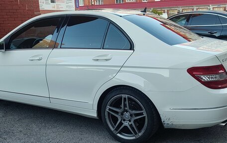 Mercedes-Benz C-Класс, 2008 год, 1 500 000 рублей, 3 фотография