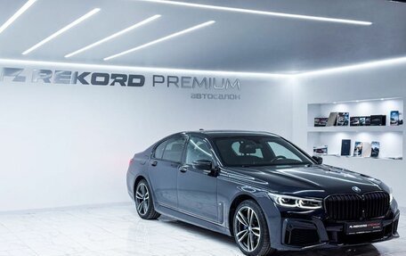 BMW 7 серия, 2019 год, 4 600 000 рублей, 5 фотография