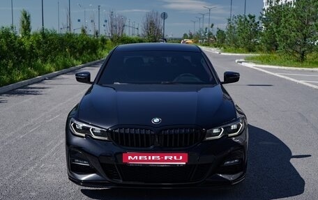 BMW 3 серия, 2019 год, 4 250 000 рублей, 3 фотография