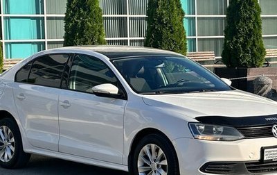 Volkswagen Jetta VI, 2013 год, 820 000 рублей, 1 фотография