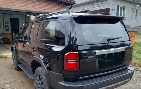 Toyota Land Cruiser Prado, 2024 год, 8 200 000 рублей, 3 фотография