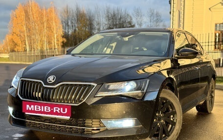 Skoda Superb III рестайлинг, 2016 год, 1 750 000 рублей, 3 фотография