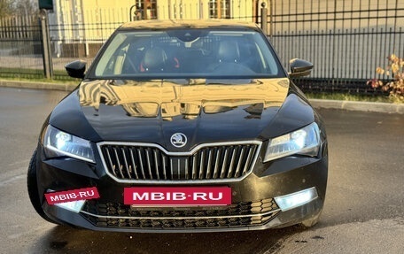 Skoda Superb III рестайлинг, 2016 год, 1 750 000 рублей, 2 фотография