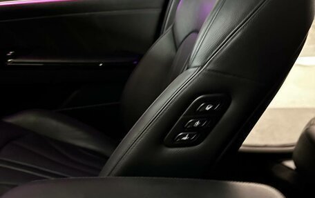 KIA K5, 2020 год, 2 300 000 рублей, 30 фотография