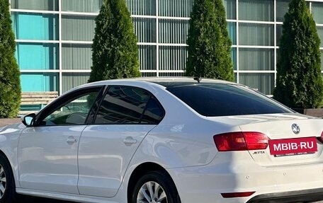 Volkswagen Jetta VI, 2013 год, 820 000 рублей, 9 фотография