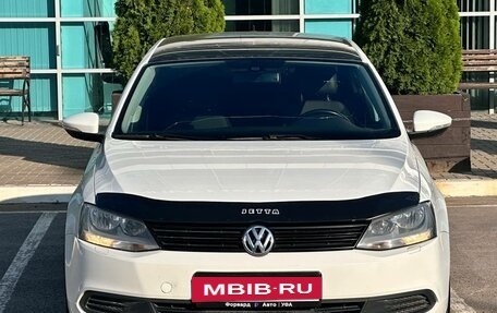 Volkswagen Jetta VI, 2013 год, 820 000 рублей, 7 фотография