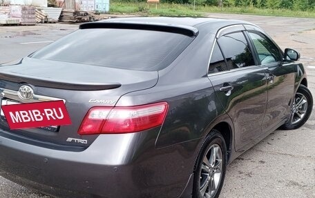 Toyota Camry, 2010 год, 1 620 000 рублей, 2 фотография
