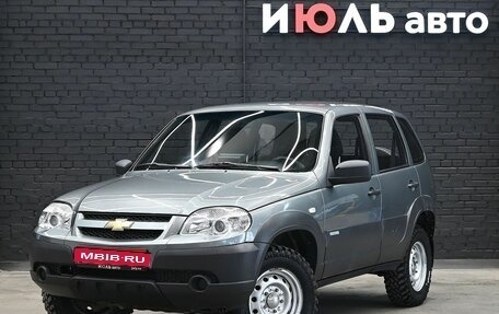 Chevrolet Niva I рестайлинг, 2012 год, 650 000 рублей, 1 фотография