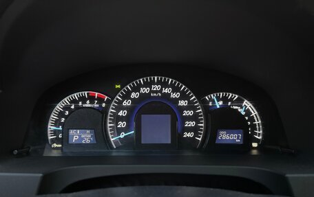 Toyota Camry, 2013 год, 950 000 рублей, 4 фотография