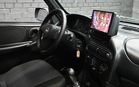 Chevrolet Niva I рестайлинг, 2012 год, 650 000 рублей, 17 фотография