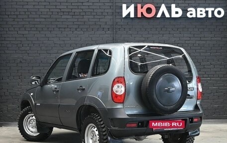 Chevrolet Niva I рестайлинг, 2012 год, 650 000 рублей, 4 фотография
