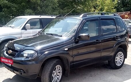 Chevrolet Niva I рестайлинг, 2018 год, 800 000 рублей, 6 фотография