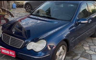 Mercedes-Benz C-Класс, 2001 год, 500 000 рублей, 1 фотография