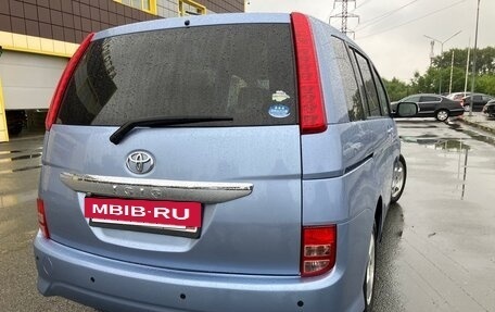 Toyota ISis I, 2009 год, 1 100 000 рублей, 6 фотография