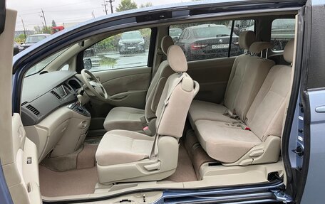 Toyota ISis I, 2009 год, 1 100 000 рублей, 13 фотография