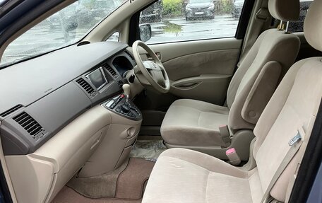 Toyota ISis I, 2009 год, 1 100 000 рублей, 11 фотография