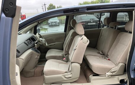 Toyota ISis I, 2009 год, 1 100 000 рублей, 12 фотография