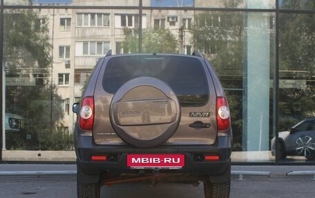 Chevrolet Niva I рестайлинг, 2016 год, 715 000 рублей, 6 фотография