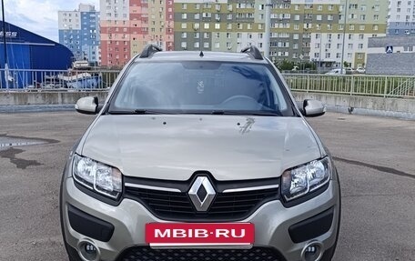 Renault Sandero II рестайлинг, 2018 год, 950 000 рублей, 2 фотография