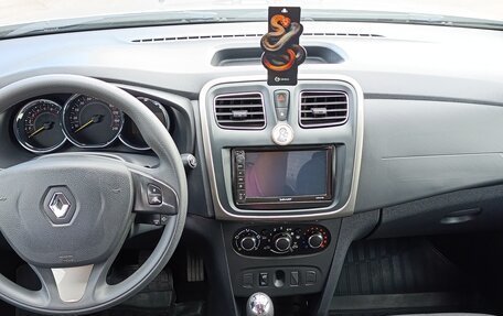 Renault Sandero II рестайлинг, 2018 год, 950 000 рублей, 7 фотография