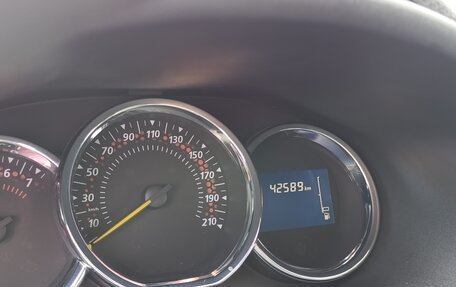 Renault Sandero II рестайлинг, 2018 год, 950 000 рублей, 32 фотография