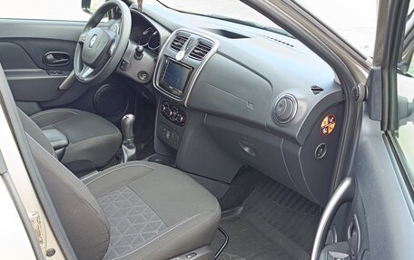 Renault Sandero II рестайлинг, 2018 год, 950 000 рублей, 37 фотография
