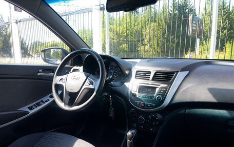 Hyundai Solaris II рестайлинг, 2015 год, 1 099 000 рублей, 9 фотография
