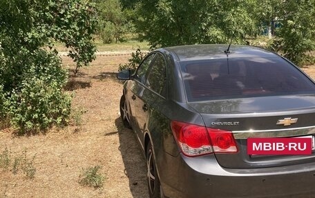 Chevrolet Cruze II, 2012 год, 590 000 рублей, 3 фотография