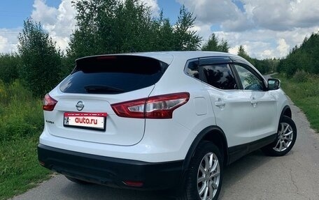Nissan Qashqai, 2015 год, 1 600 000 рублей, 3 фотография