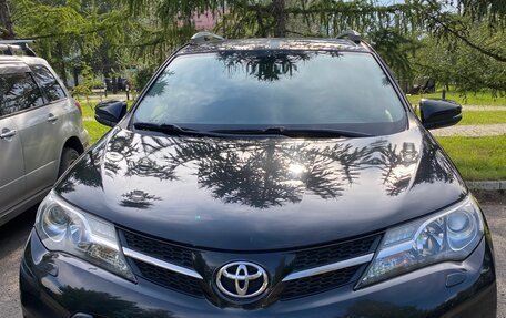 Toyota RAV4, 2013 год, 1 850 000 рублей, 2 фотография