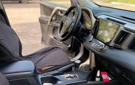 Toyota RAV4, 2013 год, 1 850 000 рублей, 6 фотография