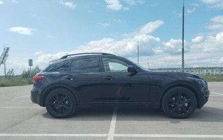 Infiniti QX70, 2017 год, 3 150 000 рублей, 16 фотография