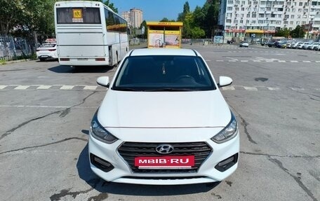 Hyundai Solaris II рестайлинг, 2019 год, 830 000 рублей, 5 фотография