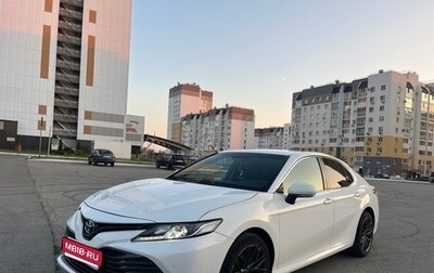 Toyota Camry, 2019 год, 2 490 000 рублей, 1 фотография