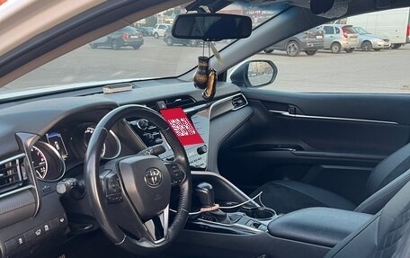 Toyota Camry, 2019 год, 2 490 000 рублей, 9 фотография