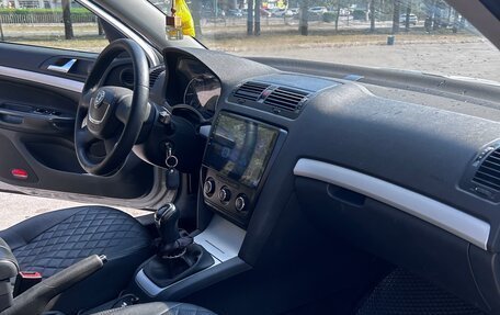 Skoda Octavia, 2011 год, 850 000 рублей, 19 фотография