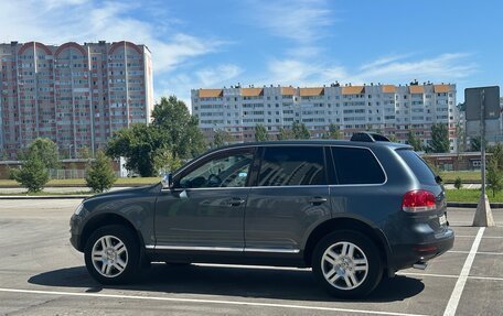 Volkswagen Touareg III, 2004 год, 1 090 000 рублей, 12 фотография