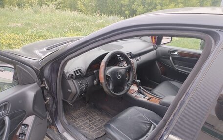 Mercedes-Benz C-Класс, 2000 год, 250 000 рублей, 3 фотография