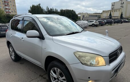 Toyota RAV4, 2006 год, 750 000 рублей, 2 фотография