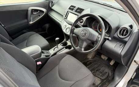 Toyota RAV4, 2006 год, 750 000 рублей, 9 фотография