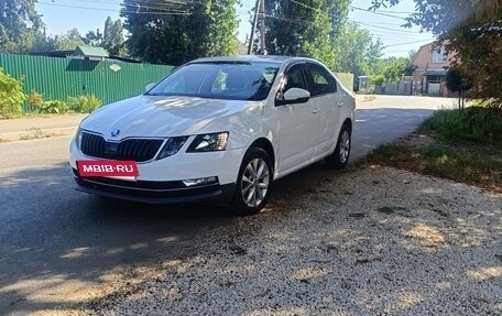 Skoda Octavia, 2017 год, 1 080 000 рублей, 9 фотография
