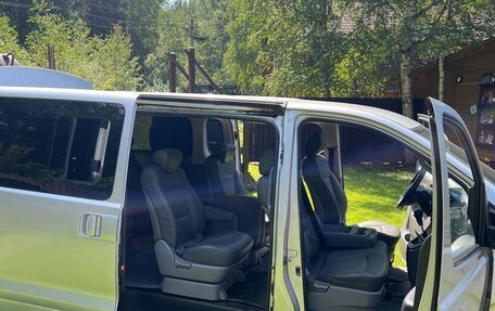 Hyundai Grand Starex Grand Starex I рестайлинг 2, 2008 год, 1 200 000 рублей, 7 фотография
