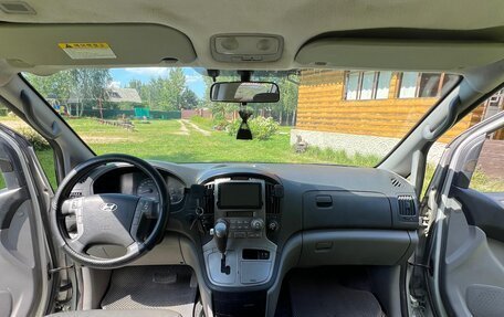 Hyundai Grand Starex Grand Starex I рестайлинг 2, 2008 год, 1 200 000 рублей, 17 фотография