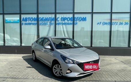 Hyundai Solaris II рестайлинг, 2021 год, 1 540 000 рублей, 7 фотография