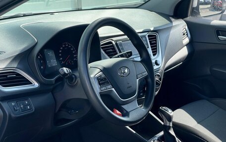 Hyundai Solaris II рестайлинг, 2021 год, 1 540 000 рублей, 9 фотография