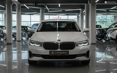 BMW 5 серия, 2020 год, 3 940 000 рублей, 3 фотография