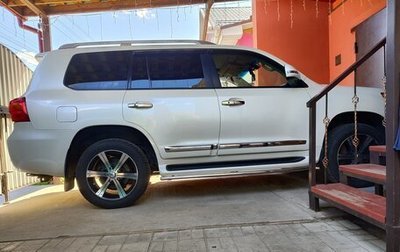 Toyota Land Cruiser 200, 2013 год, 3 250 000 рублей, 1 фотография
