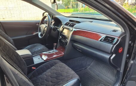 Toyota Camry, 2014 год, 1 850 000 рублей, 7 фотография